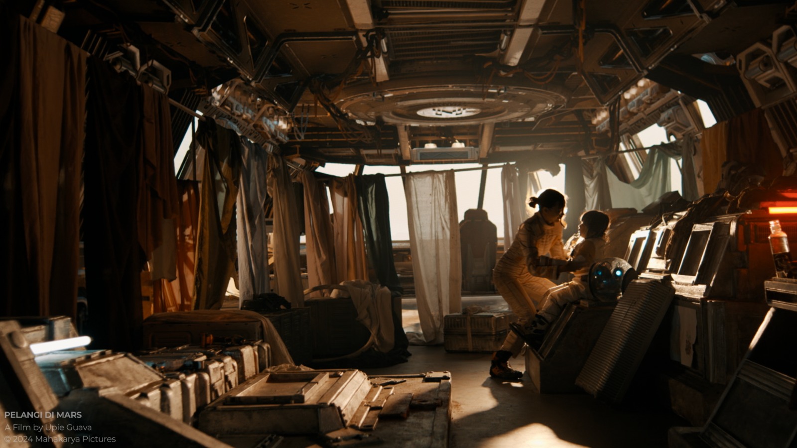 Stills Foto Film Pelangi di Mars