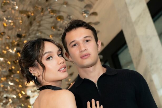 Cinta Laura dan Arya Vasco