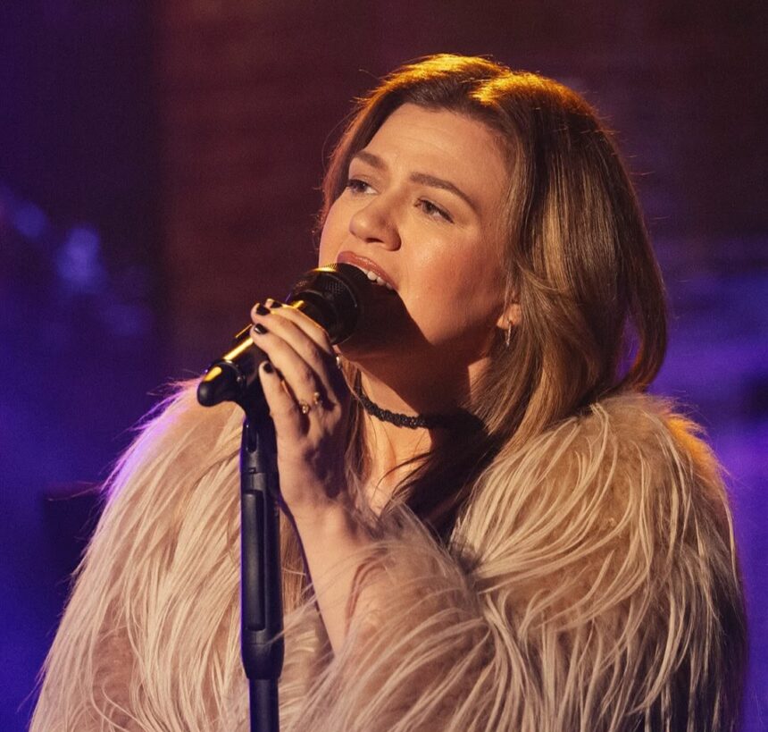 Kelly Clarkson