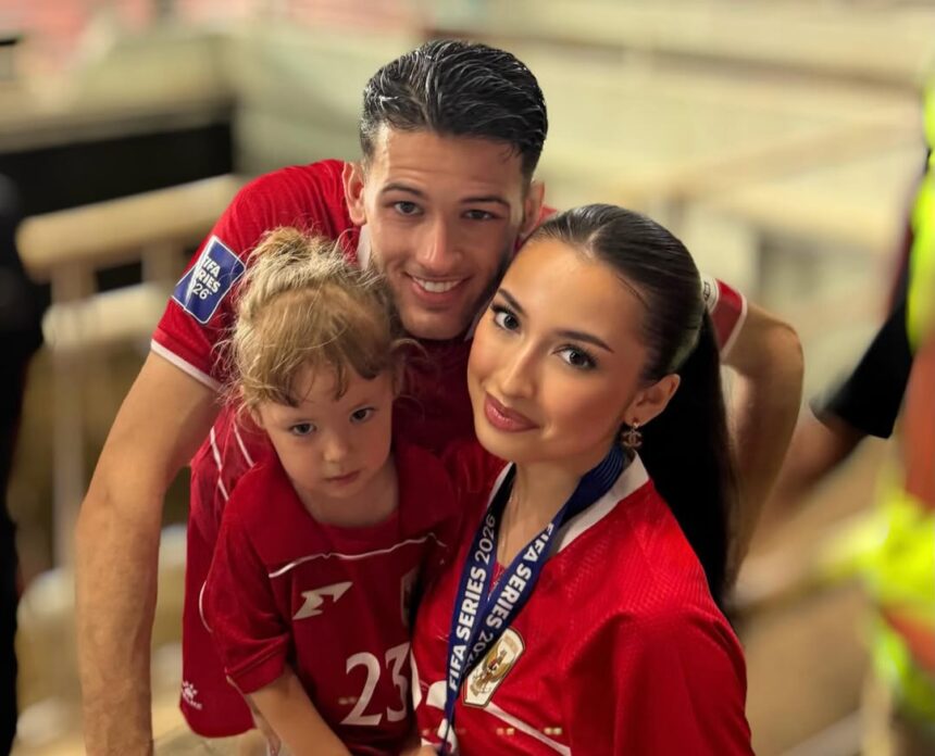 Jennifer Coppen dan Justin Hubner