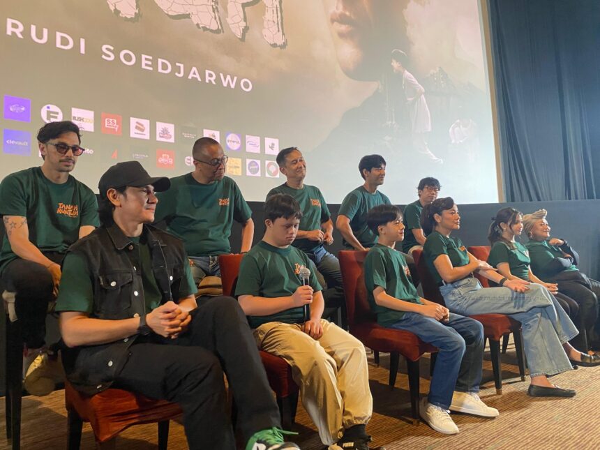 Film Tanah Runtuh