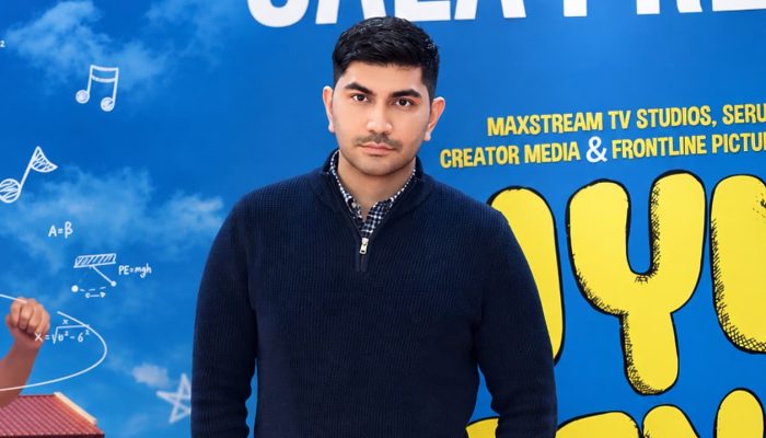 Debut Sutradara Gandhi Fernando di Thailand Langsung Nomor 1 Global